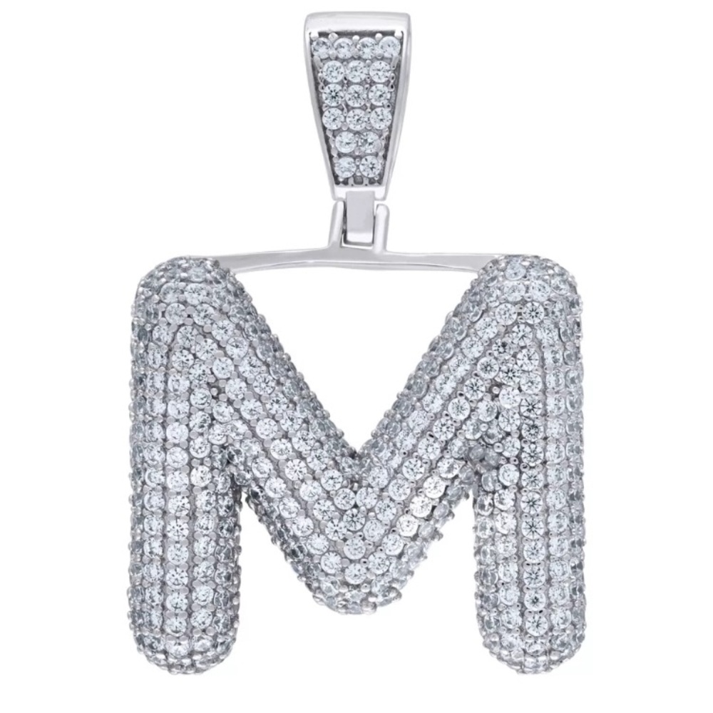 925 Sterling Silver M pendant with Silver chain